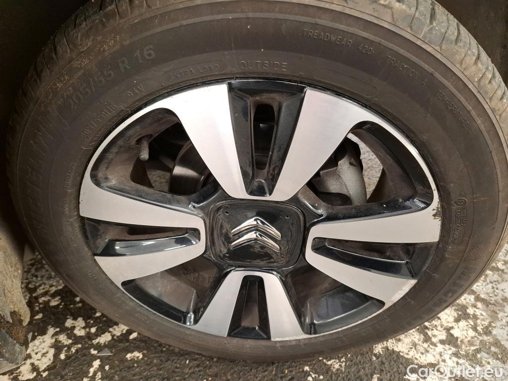  Citroen  C3  Max 1.2 PureTech 80CV BVM5 6E #2