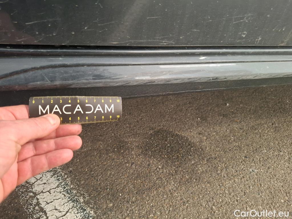  Audi  A4  Lim. 30 TDI Business line 2.0 TDI 135CV BVA7 E6d #21