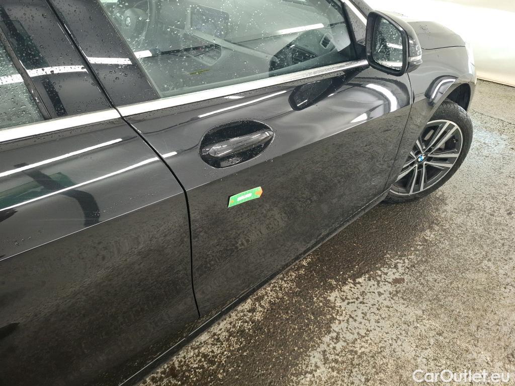  Bmw  Serie 1 BMW Série 1 / 2019 / 5P / Berline 116i Business Design #1