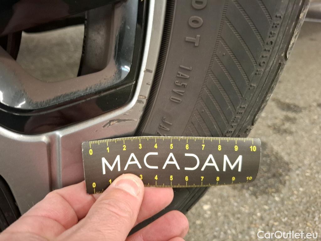  Citroen  C4  Berline Feel Pack 1.2 PureTech 130CV BVM6 6E #15