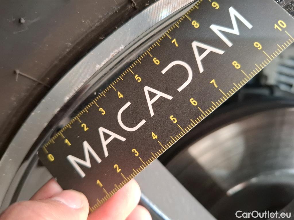  DS  DS7 7 Crossback Performance Line + 1.6 PureTech 180CV BVA8 E6d #18