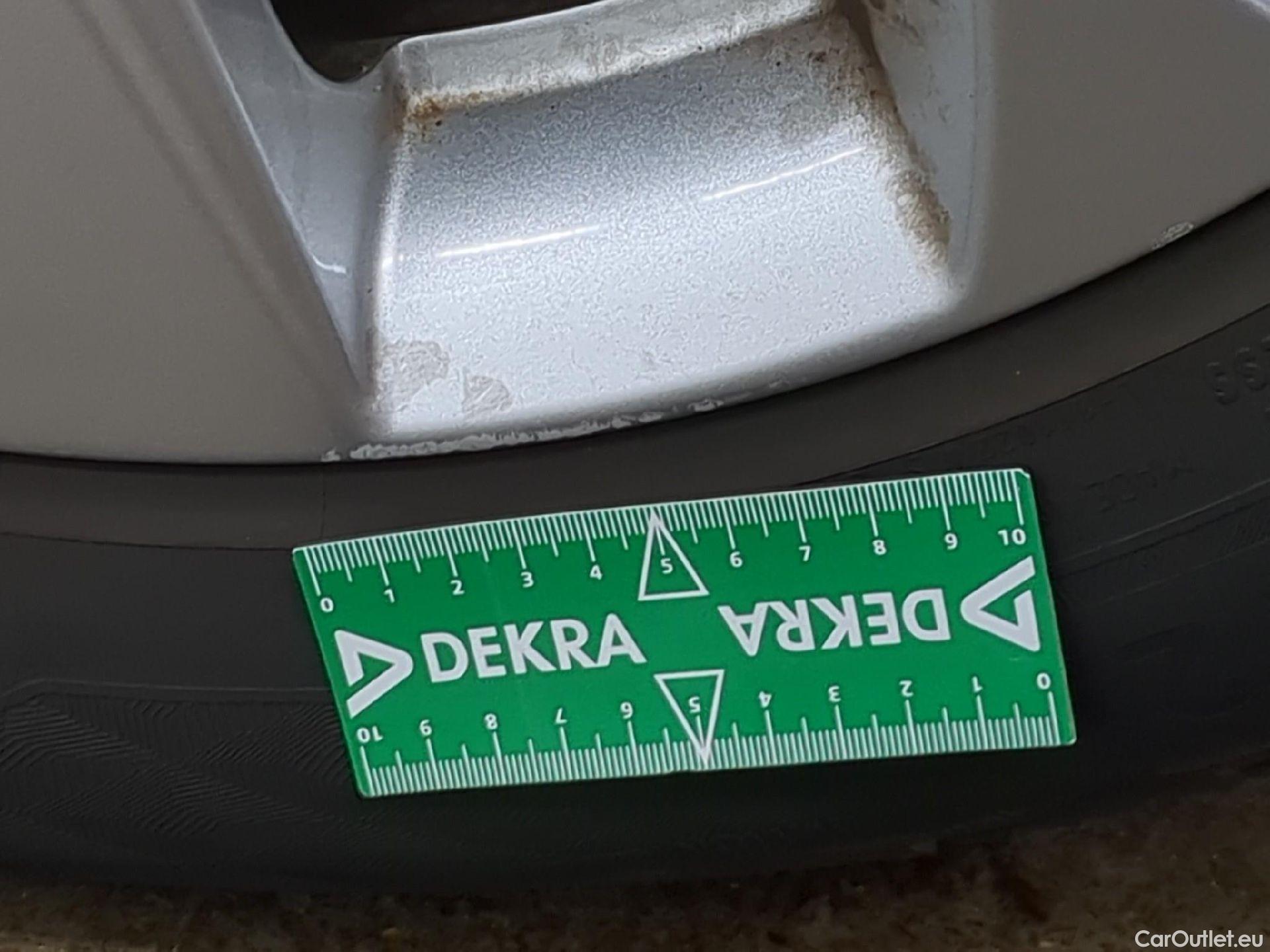  Hyundai  Tucson  Creative 2WD 1.6 CRDi 135CV BVA7 E6dT #8