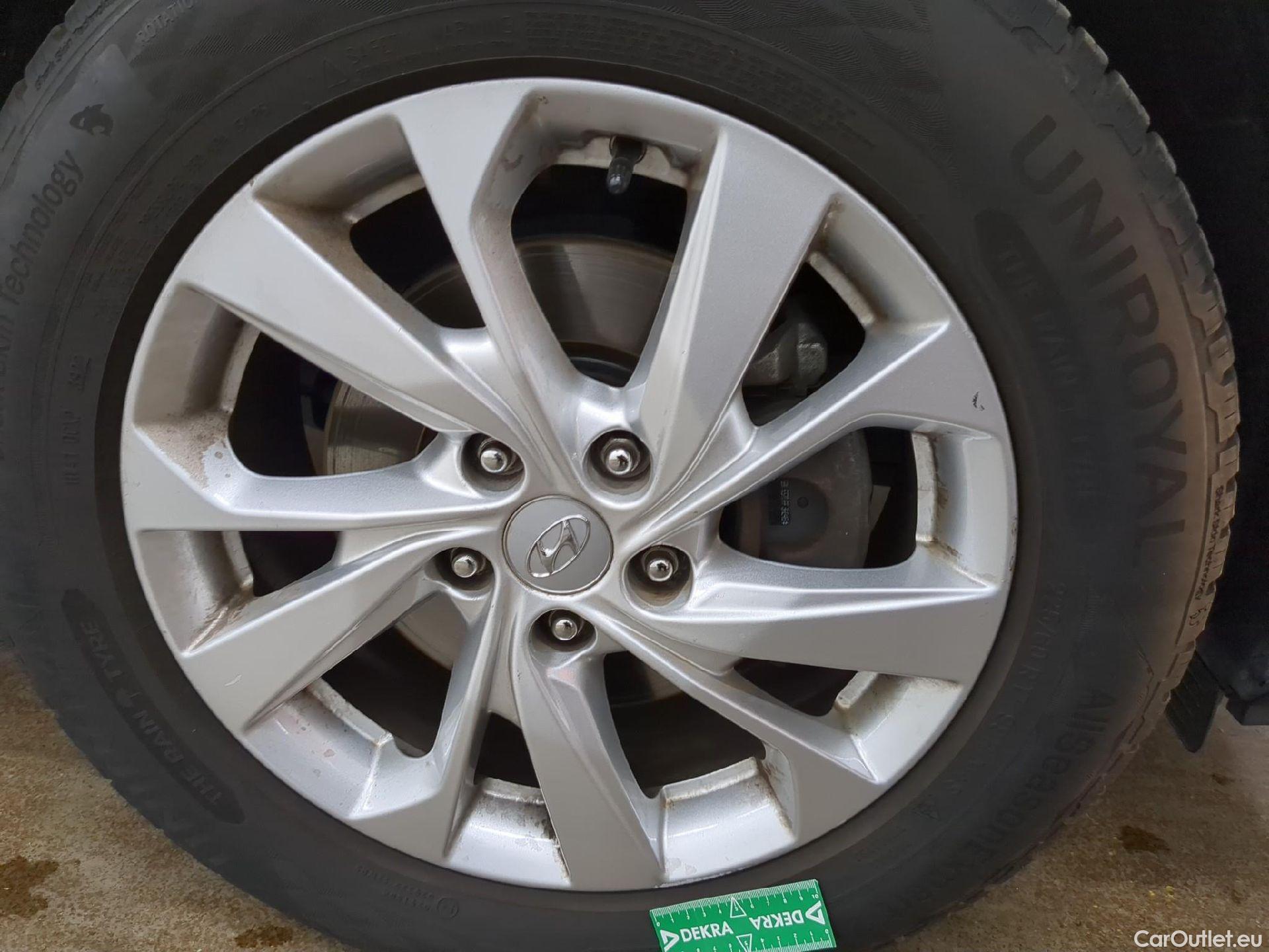  Hyundai  Tucson  Creative 2WD 1.6 CRDi 135CV BVA7 E6dT #9