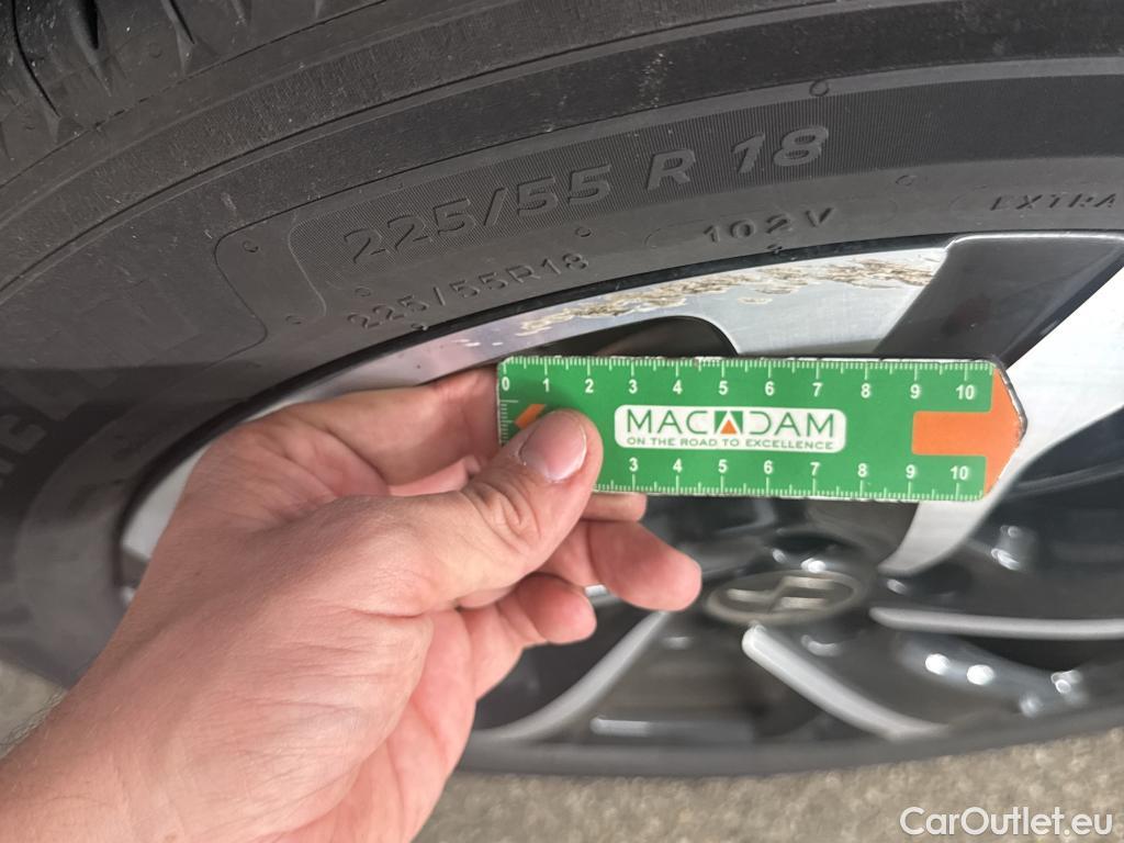  DS  DS7 7 Crossback Business 1.5 BlueHDi 130CV BVA8 E6d #40