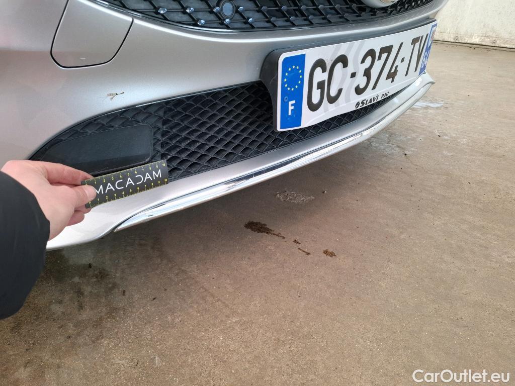  Mercedes  CLA-Klasse MERCEDESBENZ CLA Coupe  2019  4P  Coupé CLA 180 d Business Line BA8 #5