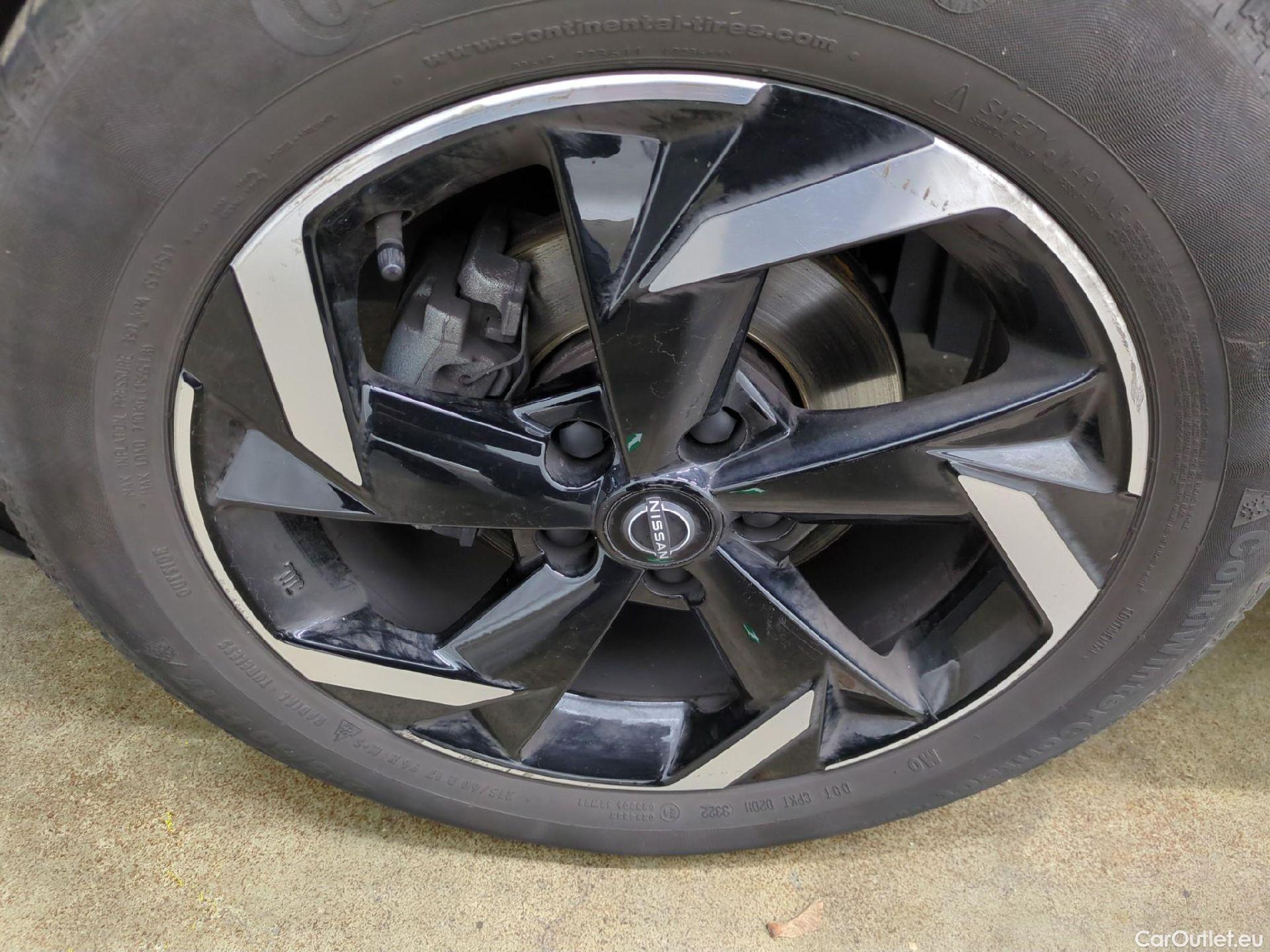  Nissan  Juke NISSAN  / 2019 / 5P / Crossover Hybrid 145 Business+ #15