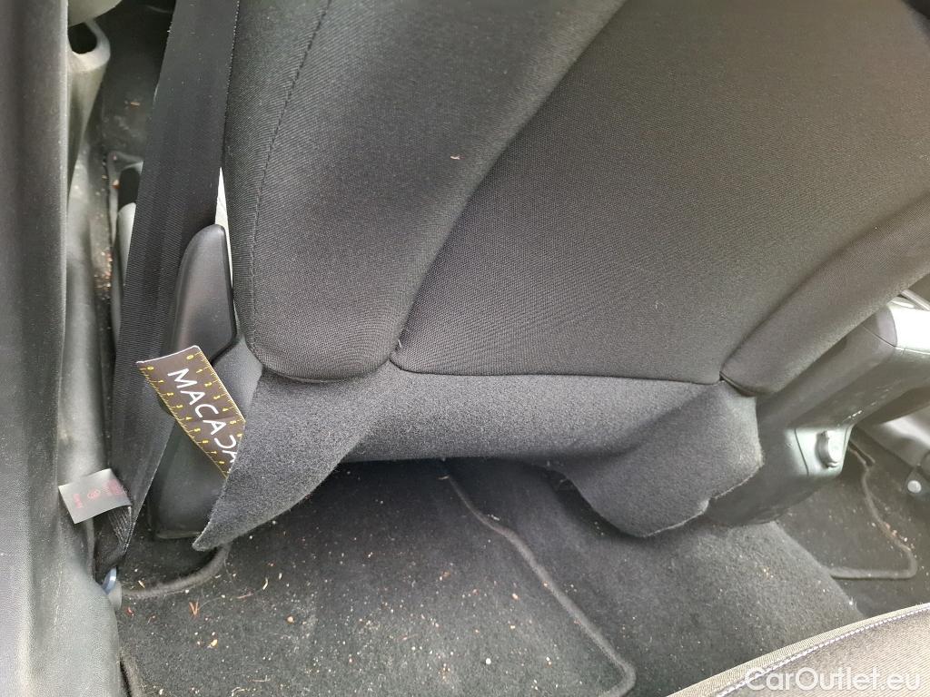  Peugeot  2008  Active Business 1.5 HDi 100CV BVM5 E6dT #23