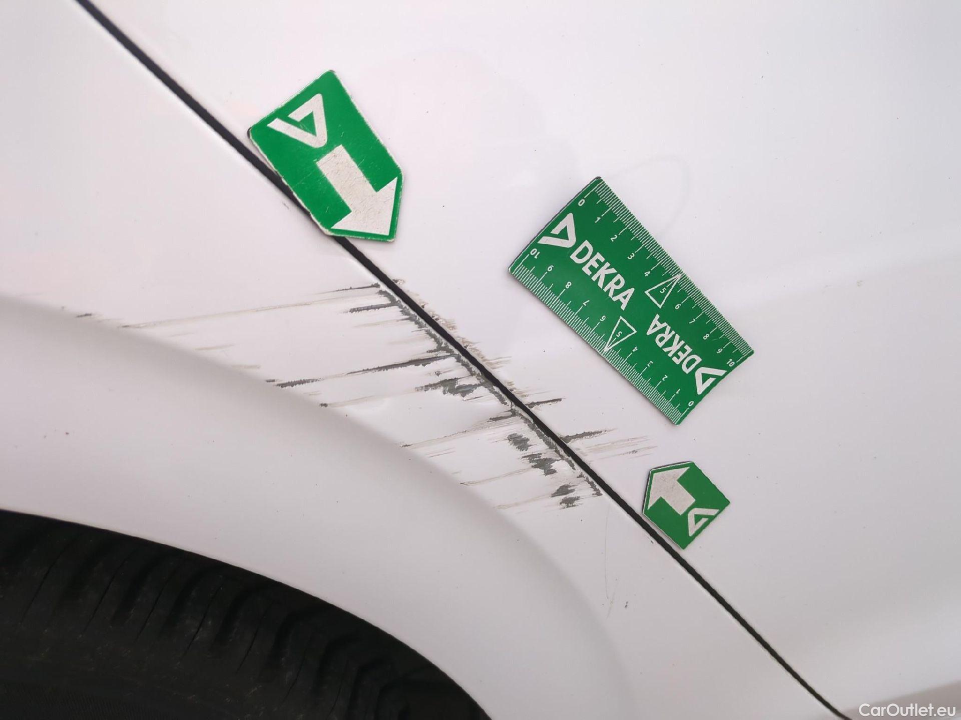  Peugeot  208  Active Business 1.2 80CV BVM5 E6dT #28