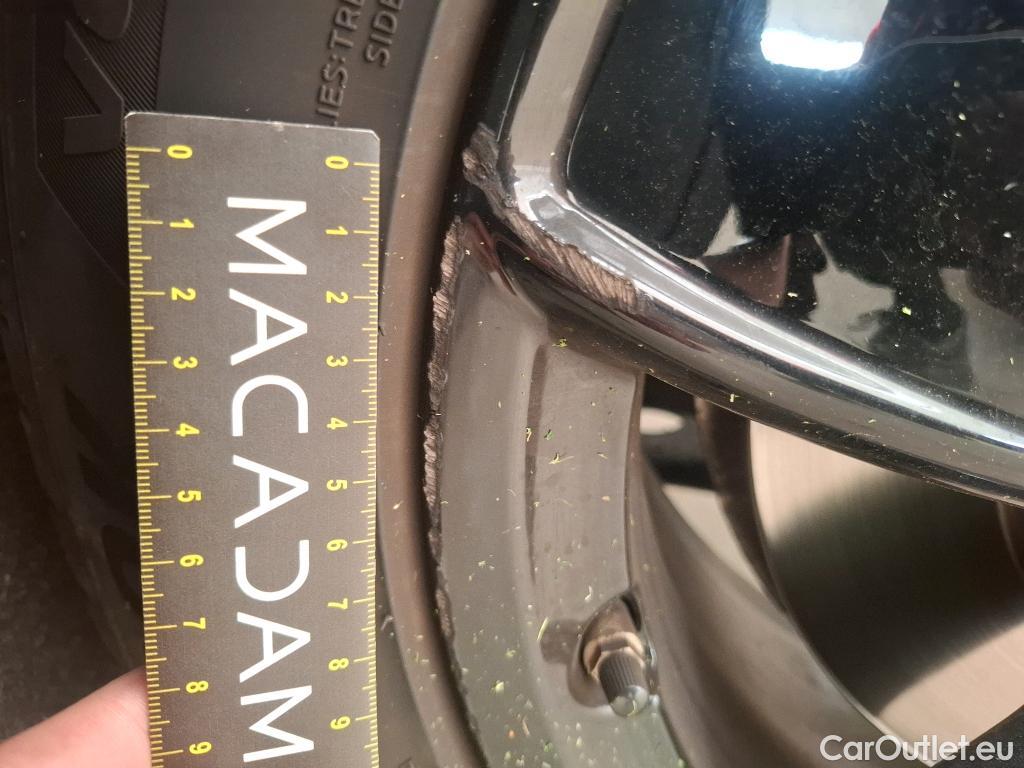  Mini  Countryman MINI  / 2020 / 5P / Crossover Cooper SE ALL4 Essential 125+95ch BVA6 #17