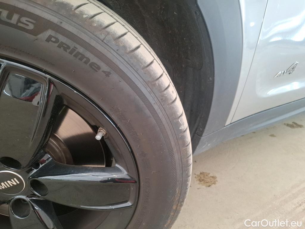  Mini  Countryman MINI  / 2020 / 5P / Crossover Cooper SE ALL4 Essential 125+95ch BVA6 #24