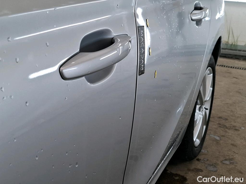  Opel  Corsa  F Elegance Business 1.2 Turbo 100CV BVM6 E6d #2