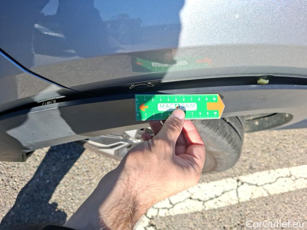  Nissan  Juke NISSAN  / 2019 / 5P / Crossover DIG-T 114 BVM6 Business Edition #21