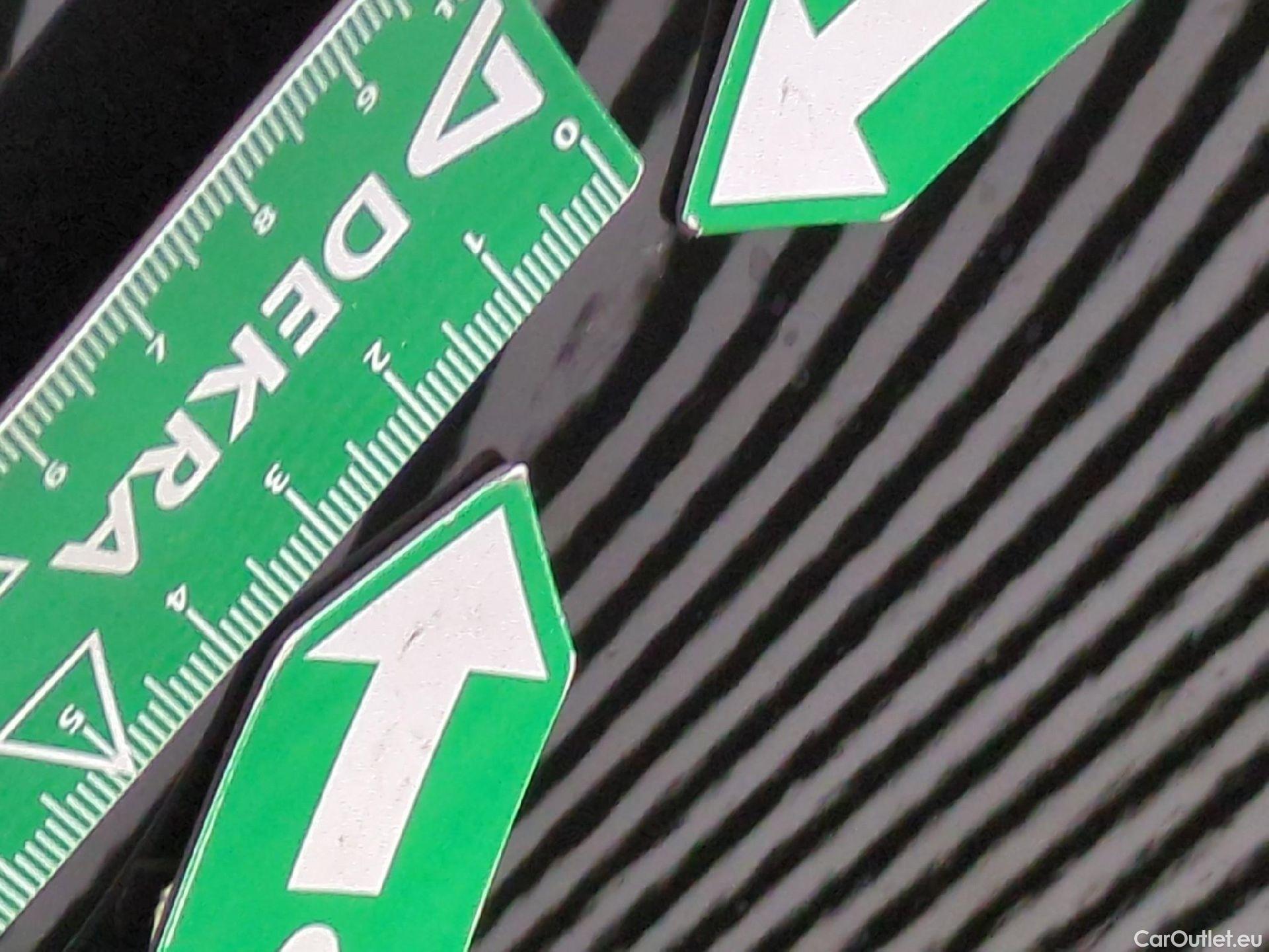  Nissan  Juke NISSAN  / 2019 / 5P / Crossover Hybrid 145 Business+ #35