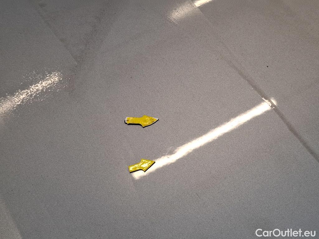  Peugeot  2008  (e-) Allure Business 50kWh BVA #7