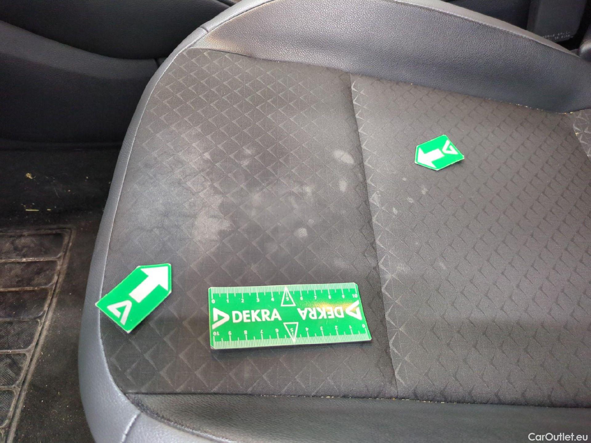  Nissan  Juke NISSAN  / 2019 / 5P / Crossover Hybrid 145 Business+ #8