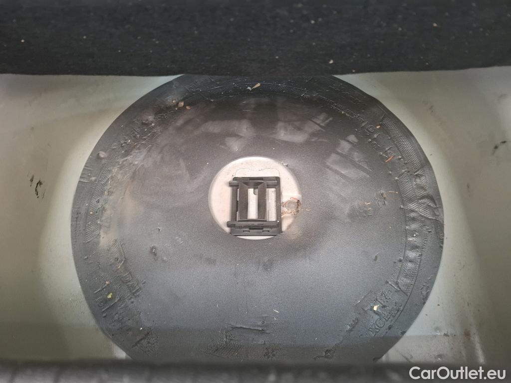  Peugeot  208  Allure Business 1.2 PureTech 100CV BVM6 E6d #7