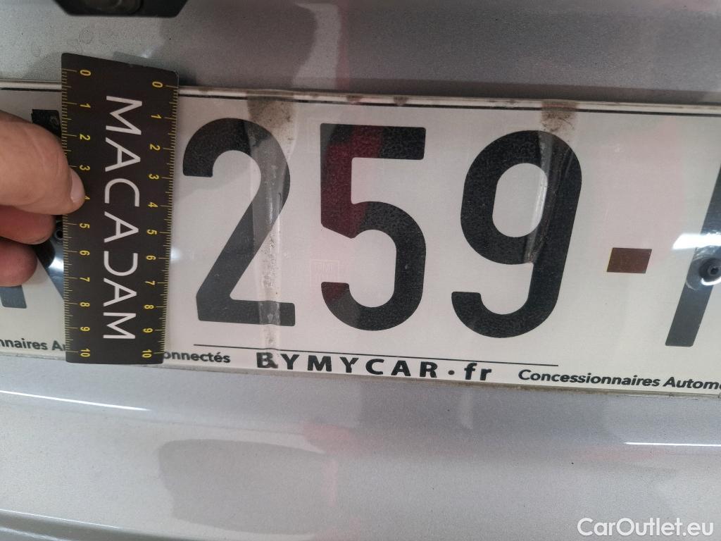  Mini  Countryman MINI  / 2020 / 5P / Crossover Cooper SE ALL4 Essential 125+95ch BVA6 #38