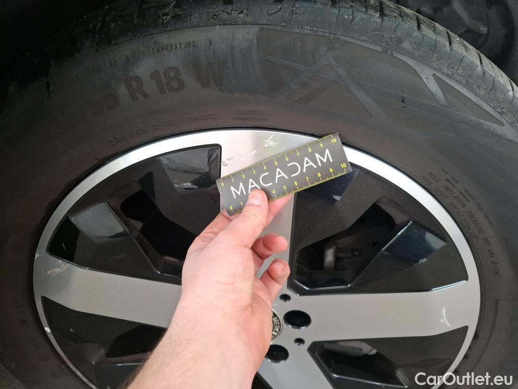  Mercedes  GLB MERCEDES-BENZ  / 2019 / 5P / SUV  200 d Business Line #27