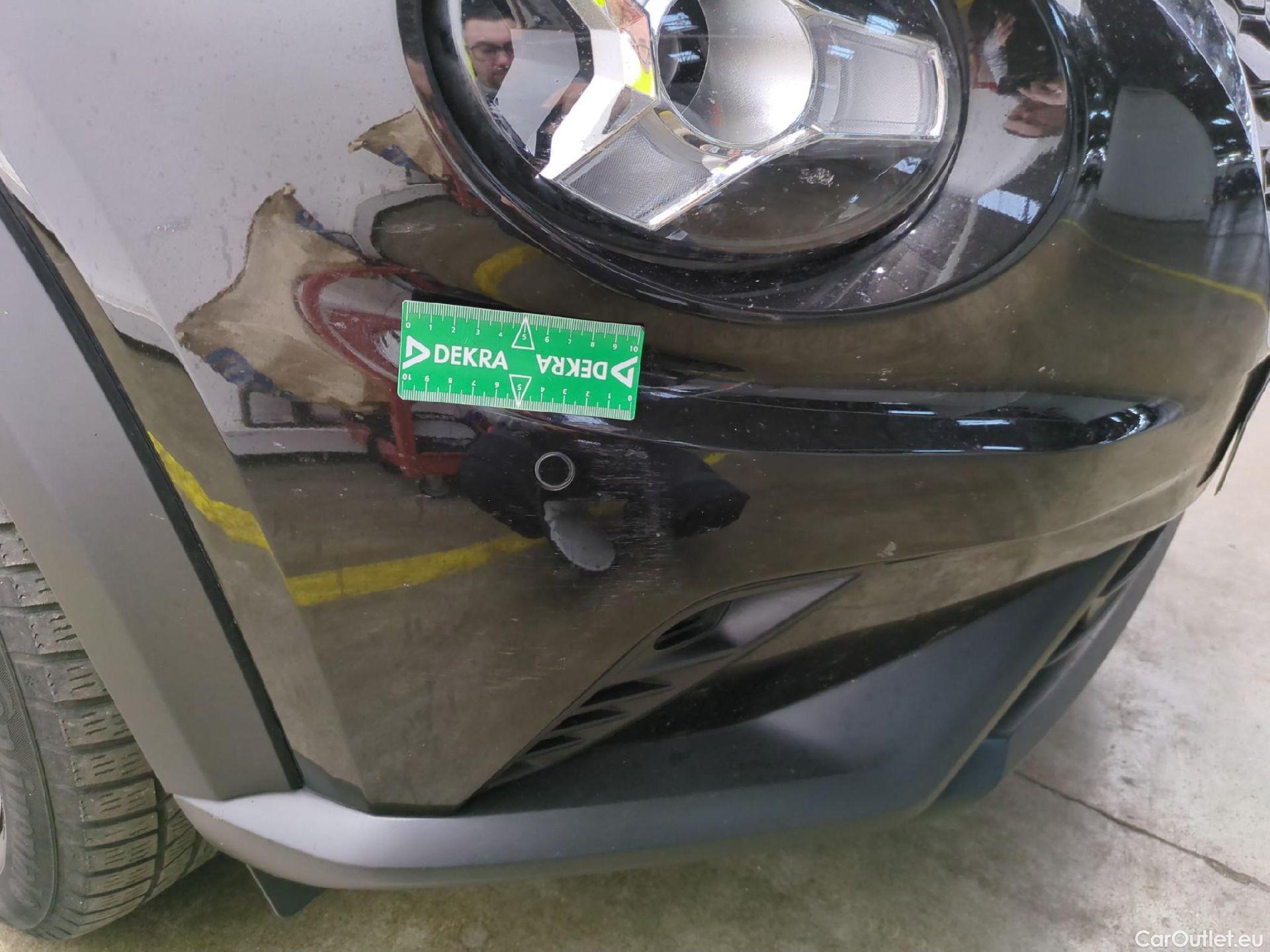  Nissan  Juke NISSAN  / 2019 / 5P / Crossover Hybrid 145 Business+ #28