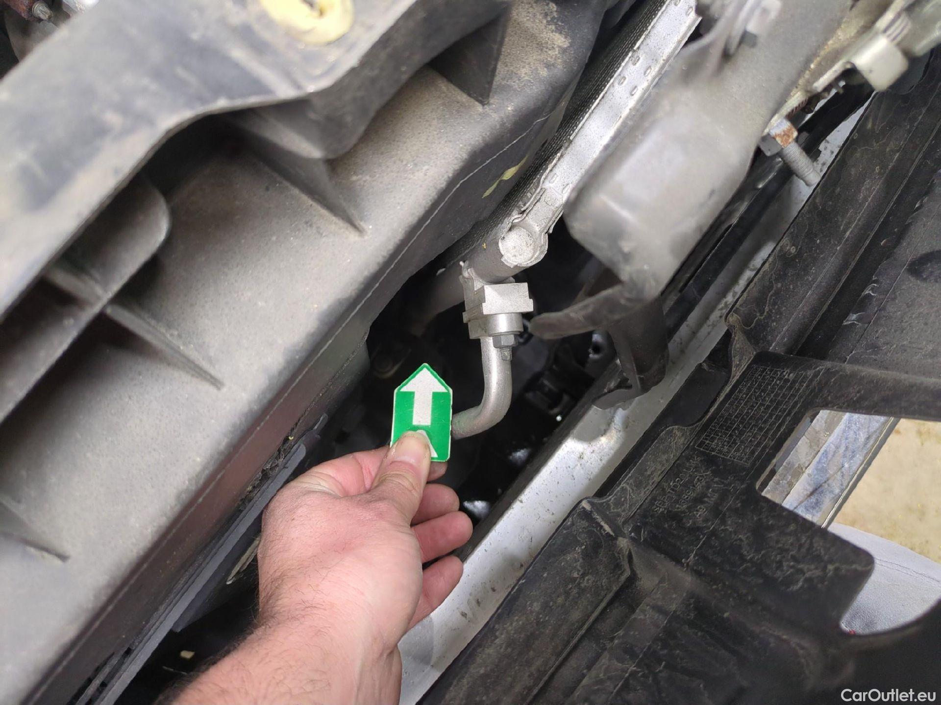  Peugeot  208  Active Business 1.2 80CV BVM5 E6dT #33