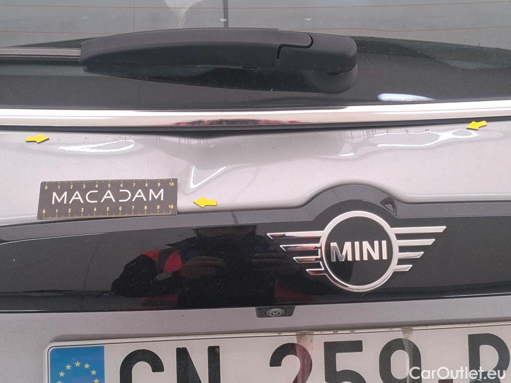  Mini  Countryman MINI  / 2020 / 5P / Crossover Cooper SE ALL4 Essential 125+95ch BVA6 #3