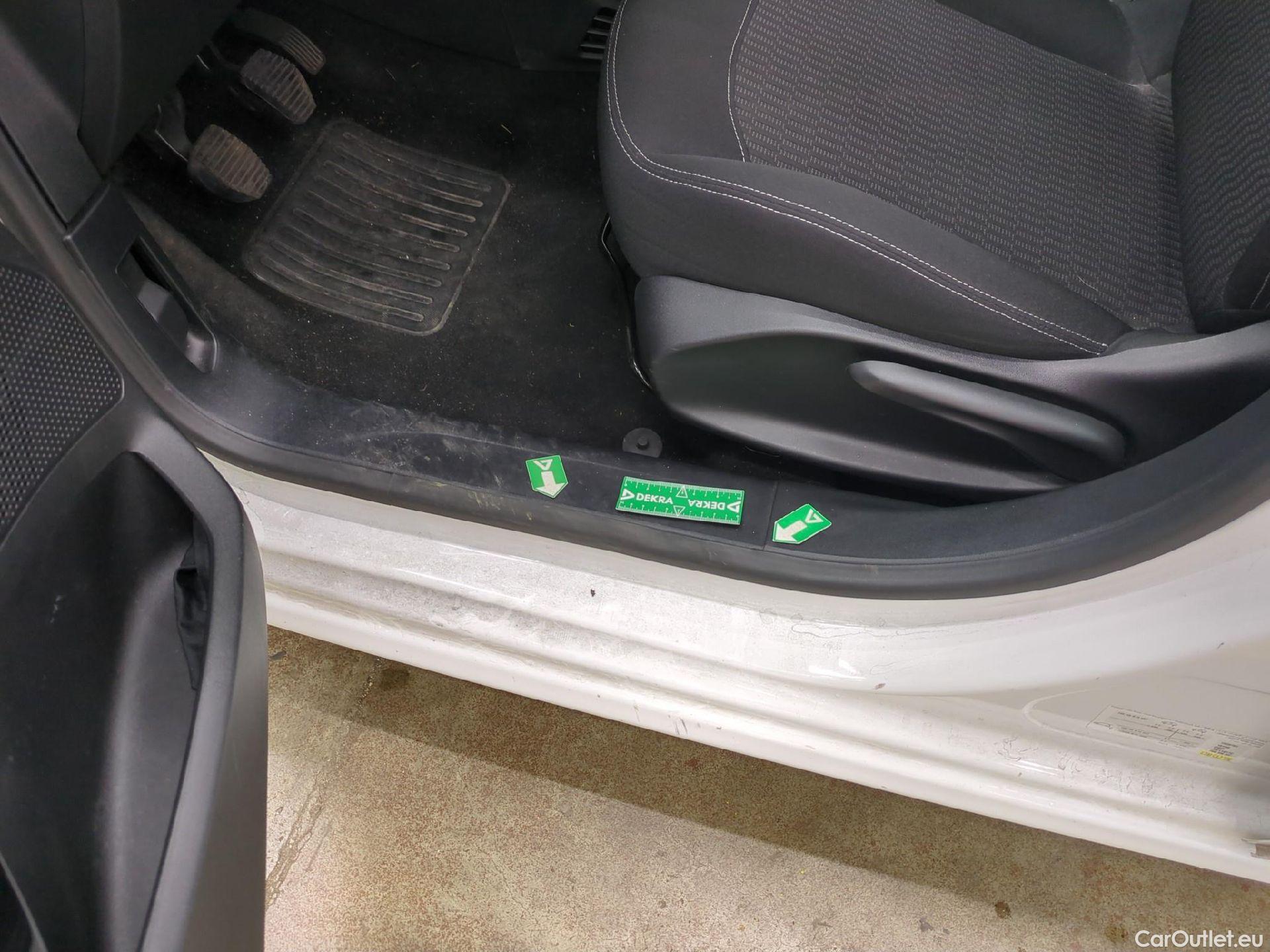  Peugeot  208  Active Business 1.2 80CV BVM5 E6dT #2