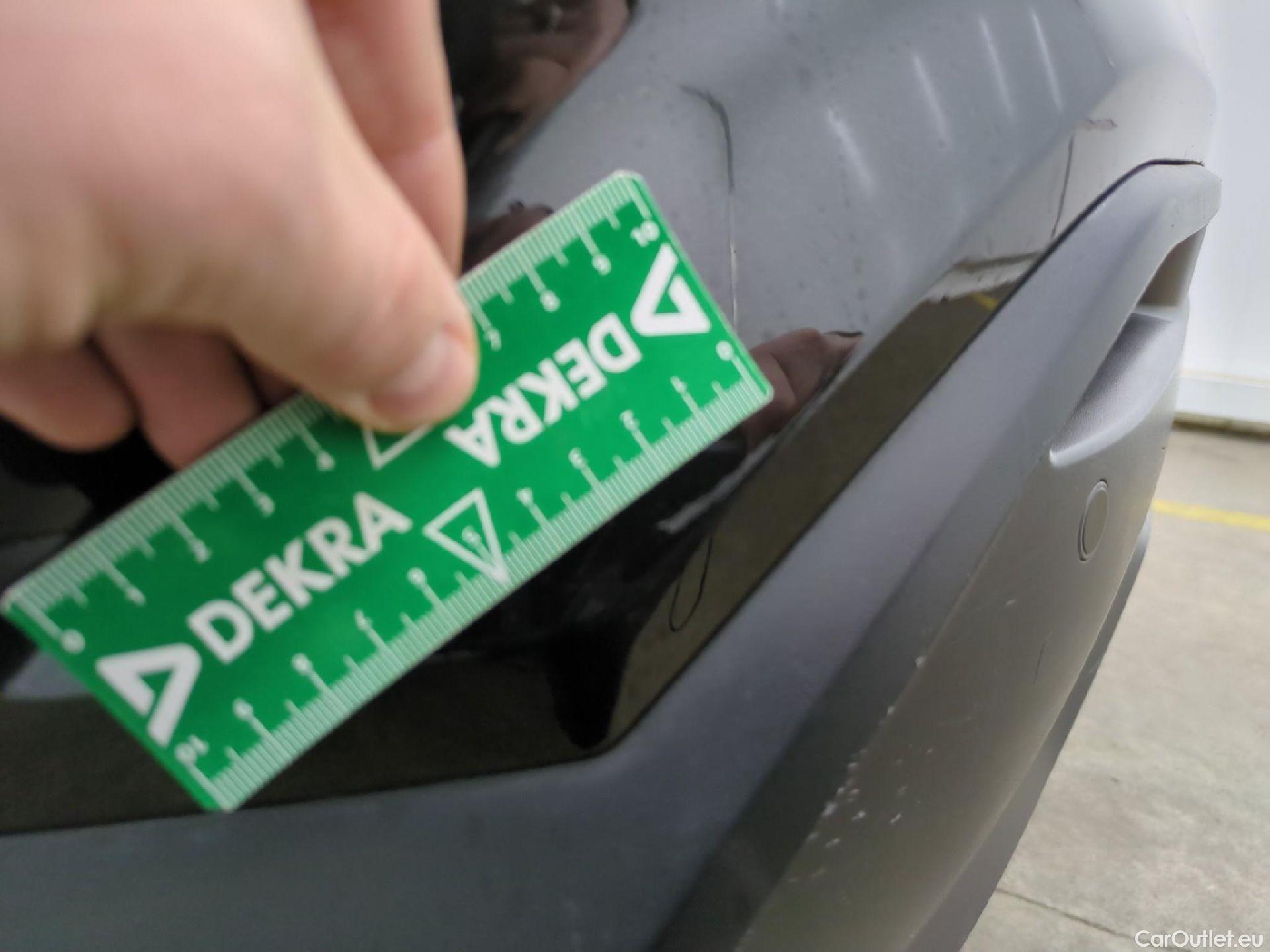  Nissan  Juke NISSAN  / 2019 / 5P / Crossover Hybrid 145 Business+ #45