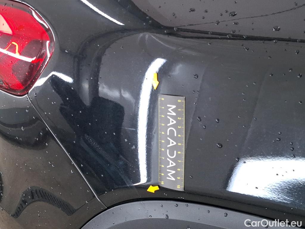  Mercedes  GLB MERCEDES-BENZ  / 2019 / 5P / SUV  200 d Business Line #2