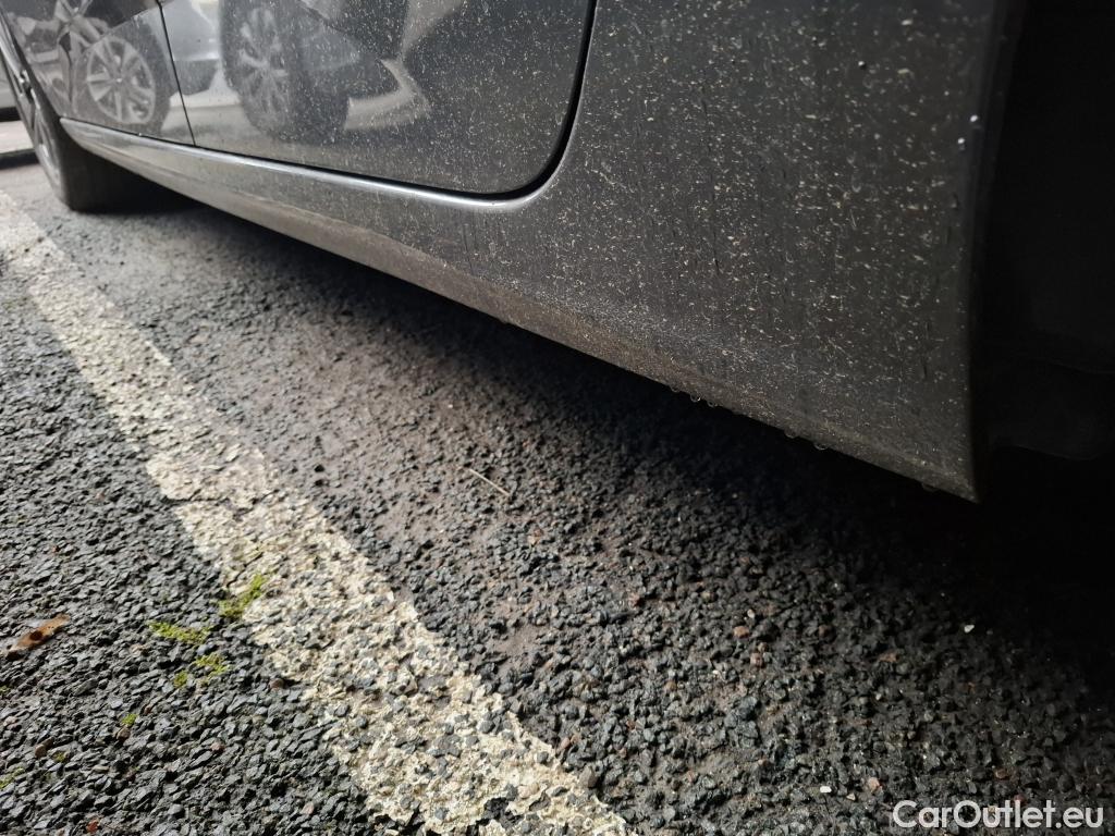  Peugeot  308 PEUGEOT  SW / 2021 / 5P / Break BlueHDi 130 EAT8 ACTIVE PACK #23