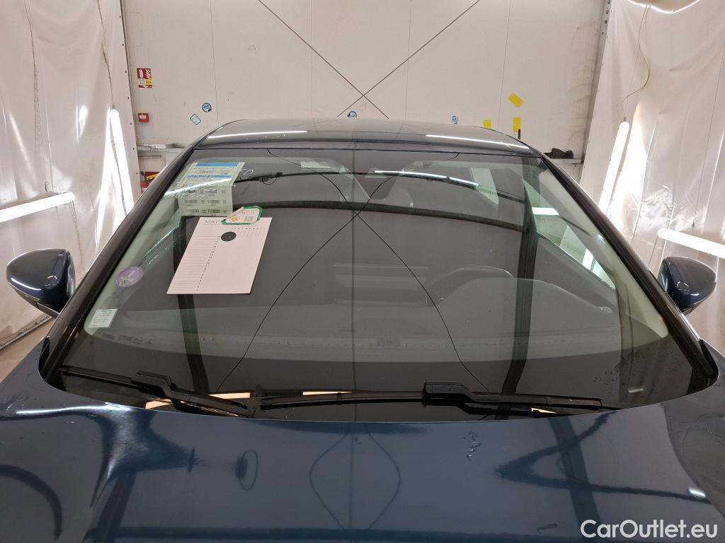  Peugeot  3008  Active Business 1.2 PureTech 130CV BVA8 E6d #1