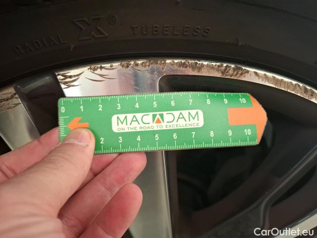  Peugeot  5008  Allure 1.5 HDi 130CV BVA8 7 Sieges E6d #3