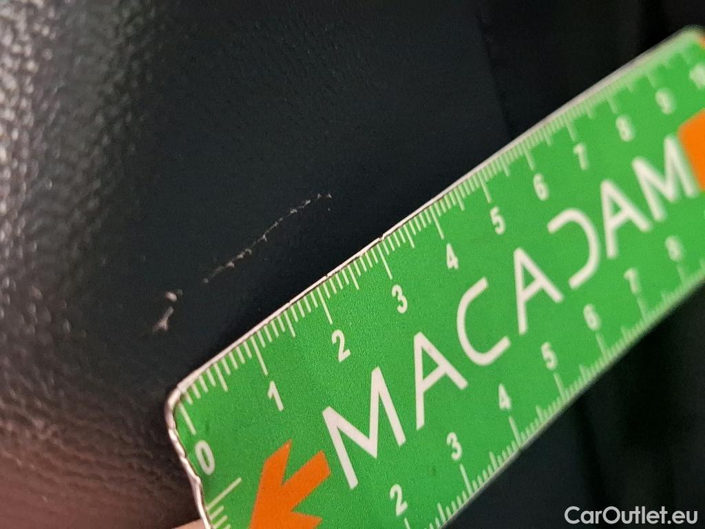  Peugeot  208  GT 1.2 PureTech 100CV BVA8 E6d #55