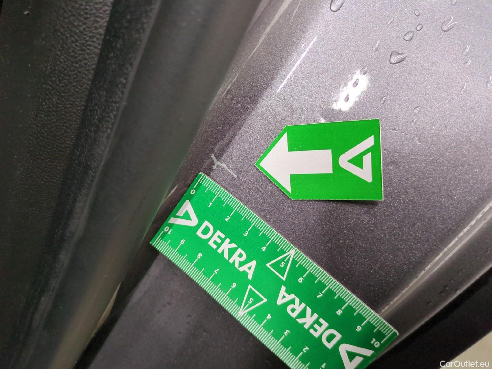  Renault  Captur  II Evolution 1.6 E-TECH Hybrid 145CV BVA6 E6d #1