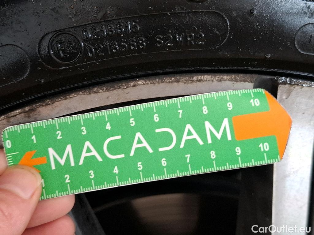  Peugeot  208  GT 1.2 PureTech 100CV BVA8 E6d #10