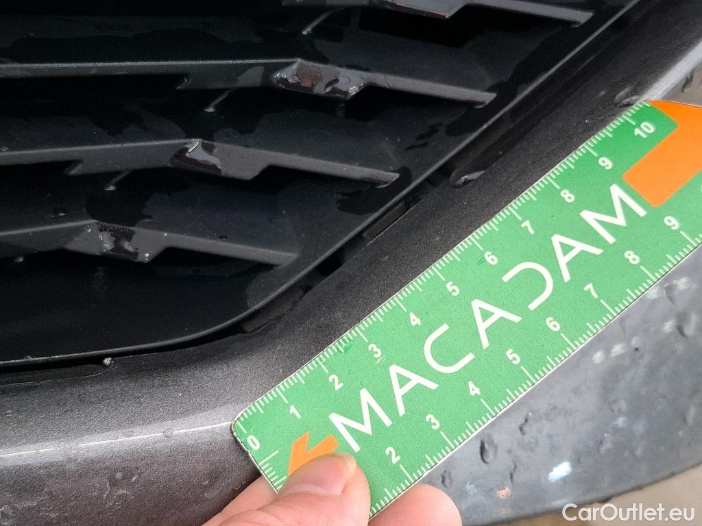  Peugeot  208  GT 1.2 PureTech 100CV BVA8 E6d #75