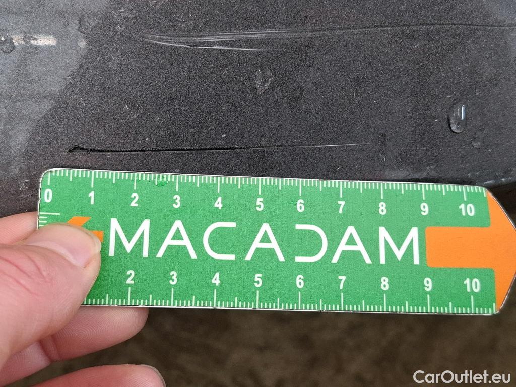  Peugeot  208  GT 1.2 PureTech 100CV BVA8 E6d #35