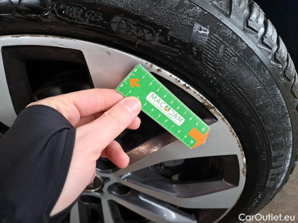  Renault  Megane RENAULT Mégane Berline 5p Berline Intens Blue dCi 115 #20