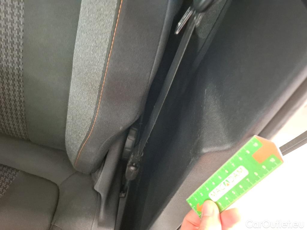  Peugeot  5008  Active Business 1.2 PureTech 130CV BVA8 E6dT #12