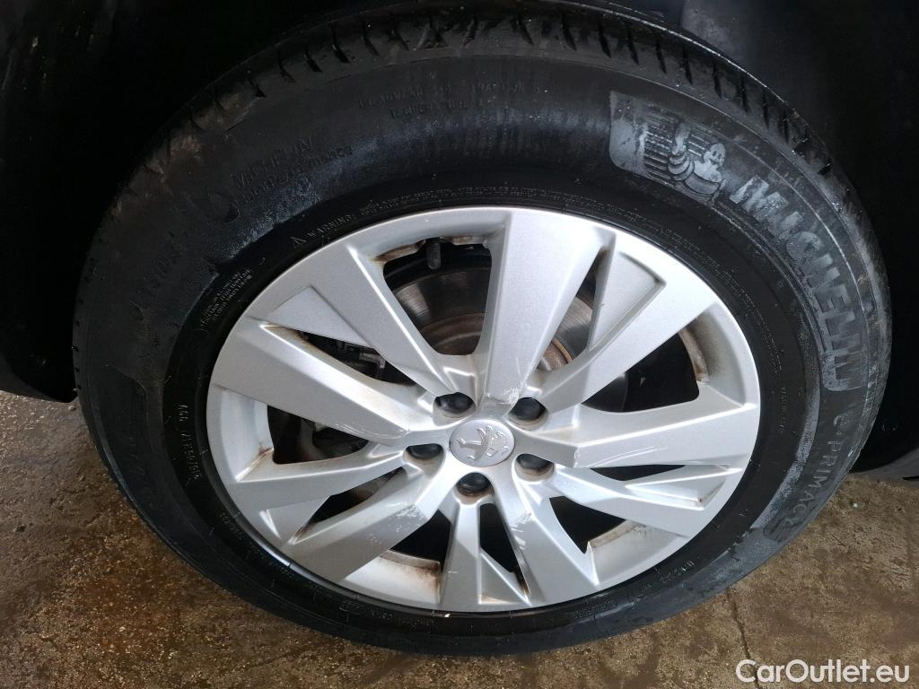  Peugeot  5008  Active Business 1.2 PureTech 130CV BVA8 E6dT #7