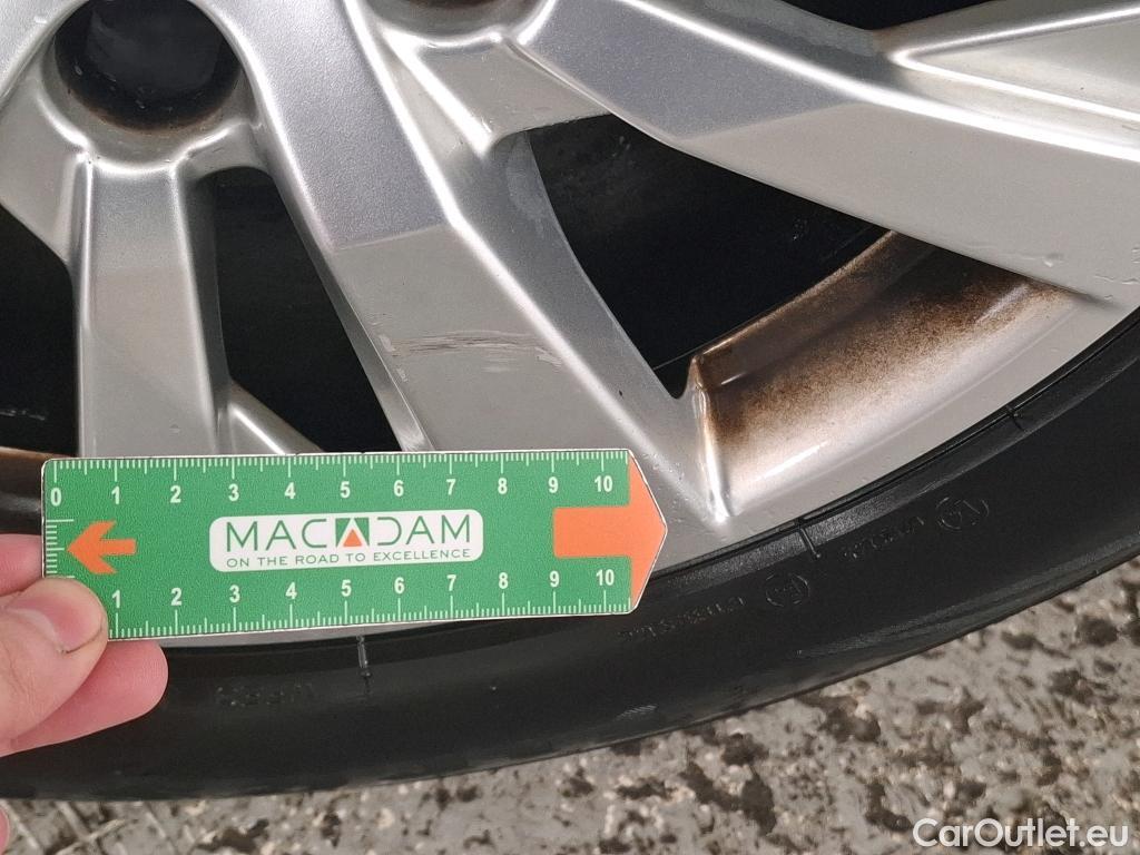  Peugeot  3008  Active Business 1.5 HDi 130CV BVM6 E6d #17