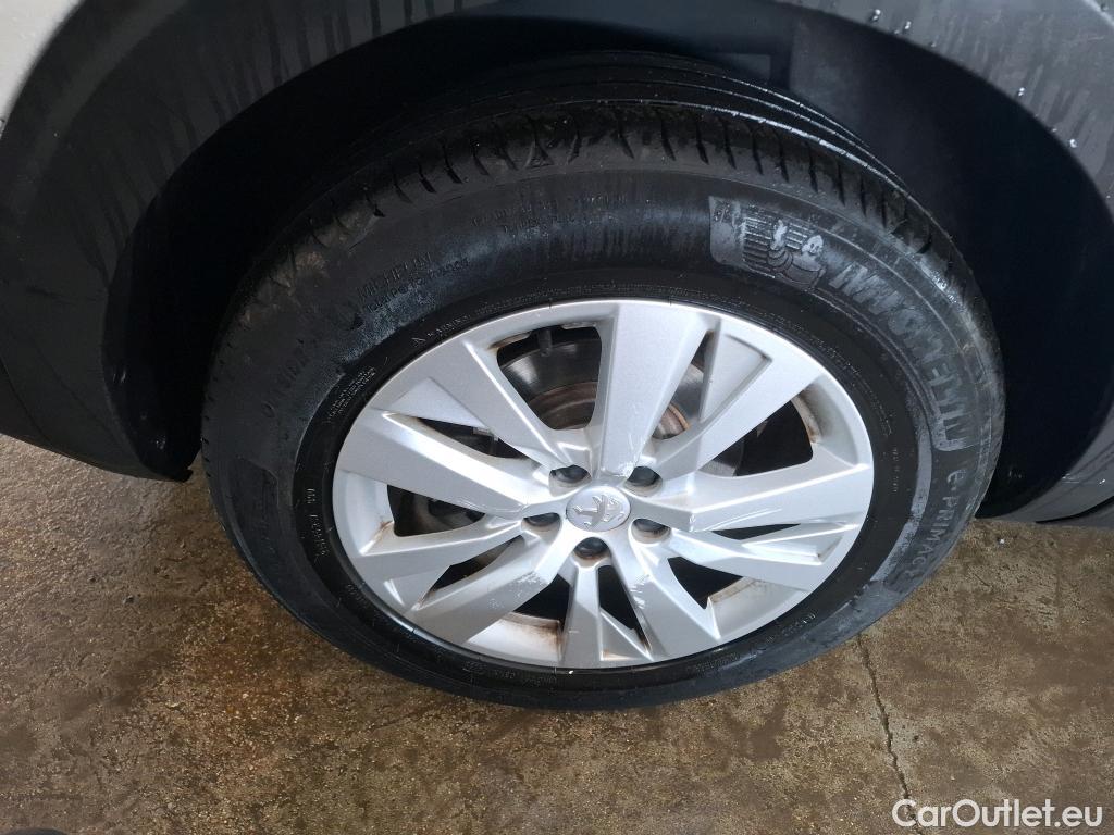  Peugeot  5008  Active Business 1.2 PureTech 130CV BVA8 E6dT #6