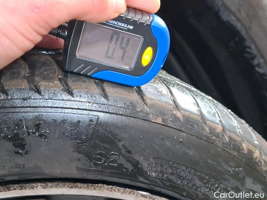  Peugeot  208  GT 1.2 PureTech 100CV BVA8 E6d #43