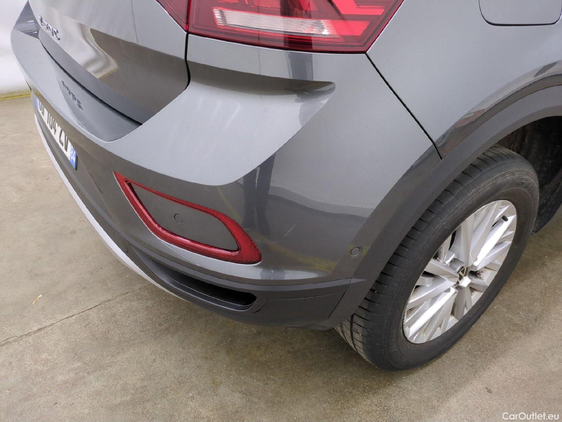  Volkswagen  T-ROC  Life Plus 2.0 TDI 115CV BVM6 E6d #18