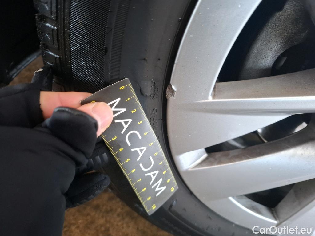  Skoda  Fabia  Ambition 1.0 MPI 80CV BVM5 E6d #3