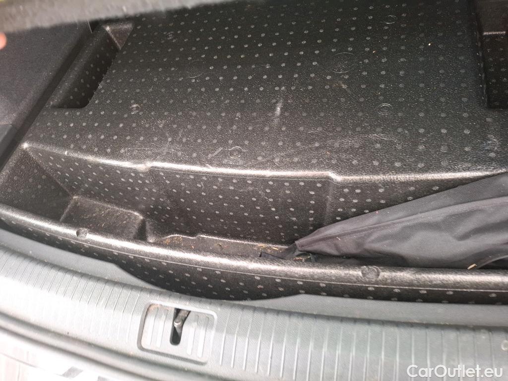  Volkswagen  Tiguan  / 2020 / 5P / SUV 1.4 eHybrid 245 DSG6 Life Business #33