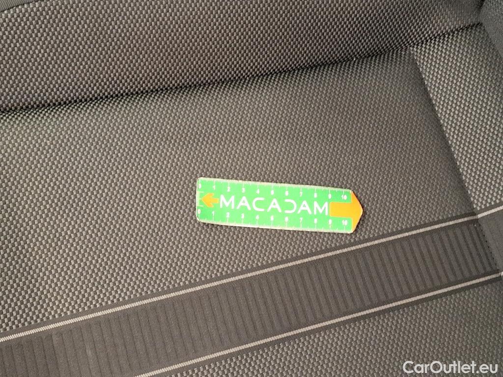  Volkswagen  T-ROC  Life Business 1.5 TSI 150CV BVA7 E6d #2