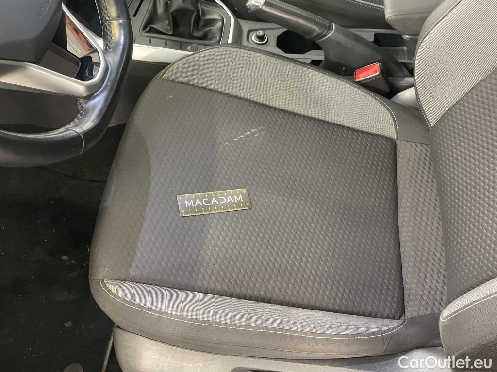  Volkswagen  Taigo VOLKSWAGEN  / 2021 / 5P / SUV 1.0 TSI 110 Life Business #15