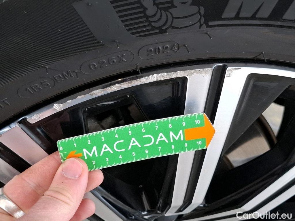  Volvo  XC90 VOLVO  / 2019 / 5P / SUV Recharge T8 AWD GT 8 Inscription #63