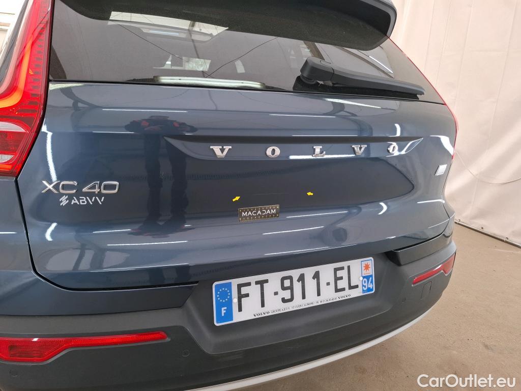  Volvo  XC 40 XC40 Momentum Plug-in Hybrid 2WD 1.5 T5 #3