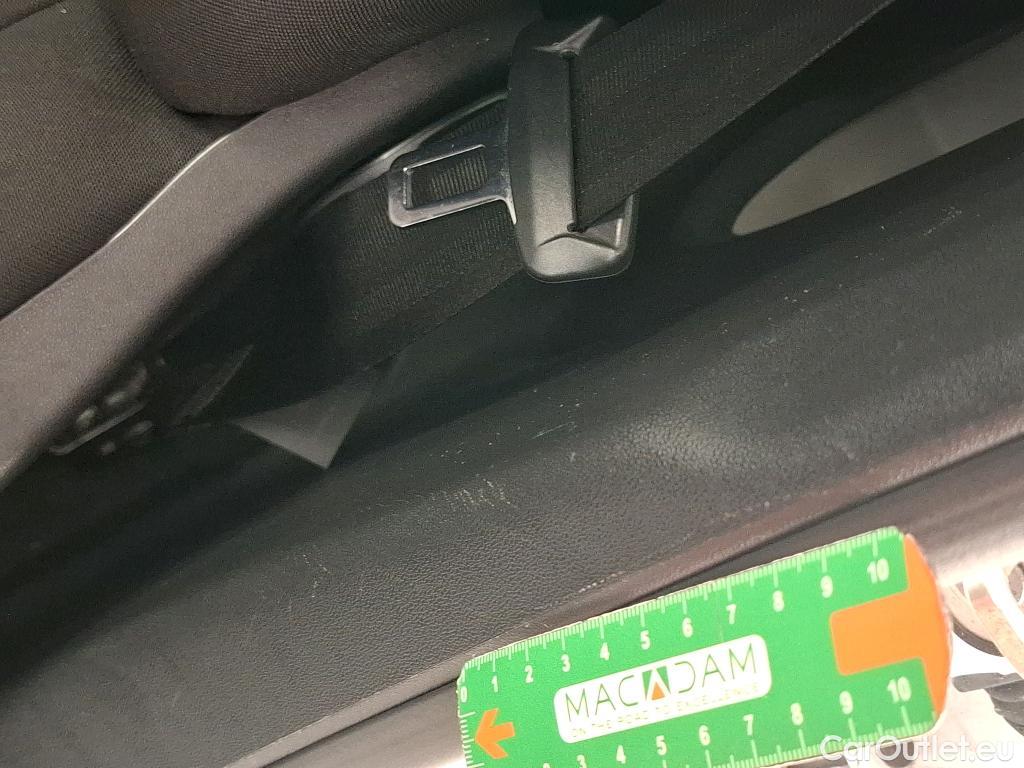  Citroen  C3  Société Feel 1.5 BlueHDI 100CV BVM6 E6dT #7